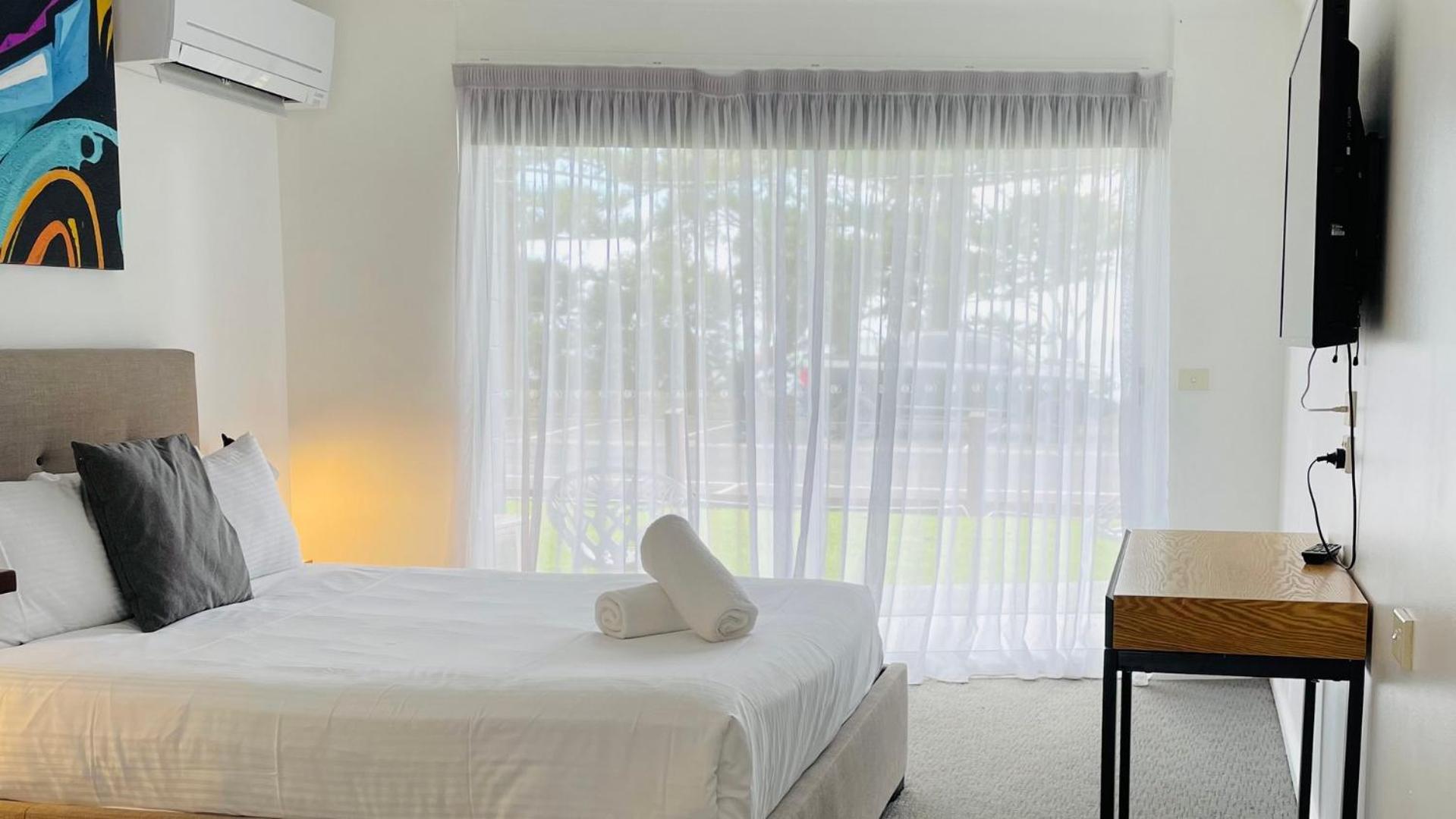 North Pier Hotel Коув Экстерьер фото